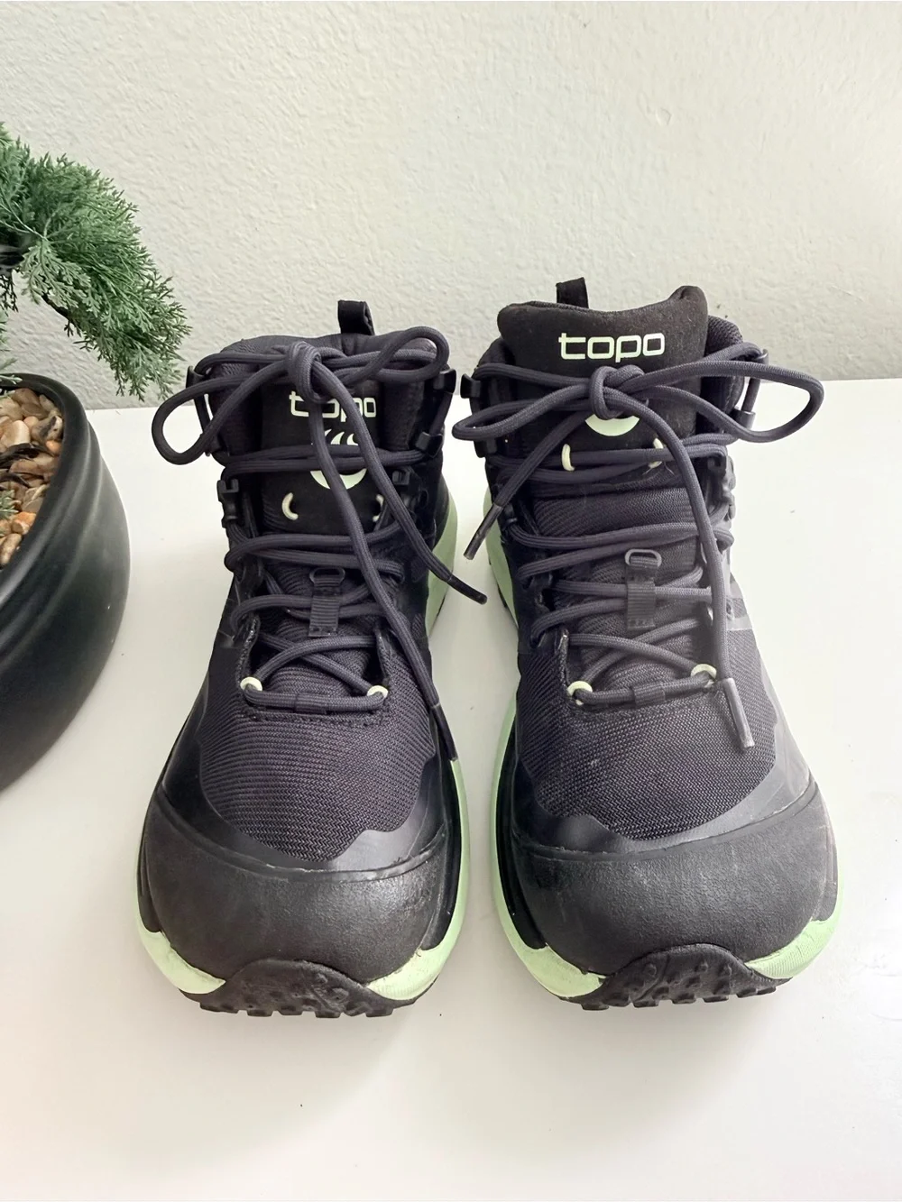 Topo Trailventure 2  Women size 6.5 Black & Lime Mid-Top Trail Running Shoes